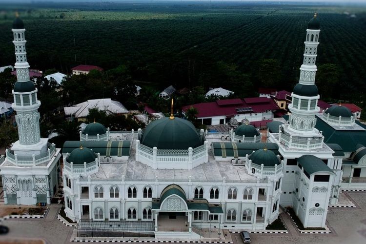 Masjid Agung Kota Tebing Tinggi.