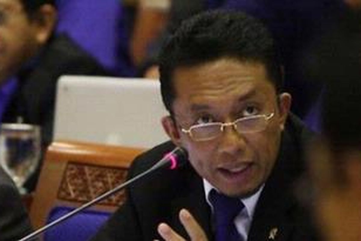 Menteri Komunikasi dan Informasi, Tifatul Sembiring mengatakan, standing point itu dapat dilihat dari pidato Presiden saat menghadiri Hari Pers Nasional di Kupang (9/2/2011) lalu.