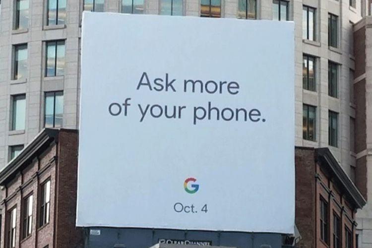Billboard Google yang indikasikan tanggal rilis Google Pixel 2