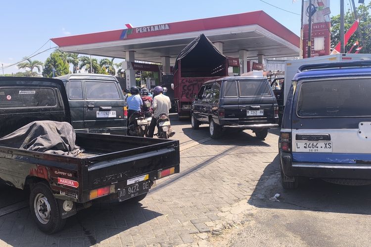 Pertalite dan Solar Sulit Didapat di Pamekasan, Pertamina Sebut Distribusi Lancar