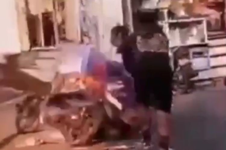Anak Punk Bentrok dengan Warga di Tengaran Semarang: Gerobak Cilok Rusak, 5 Orang Terluka