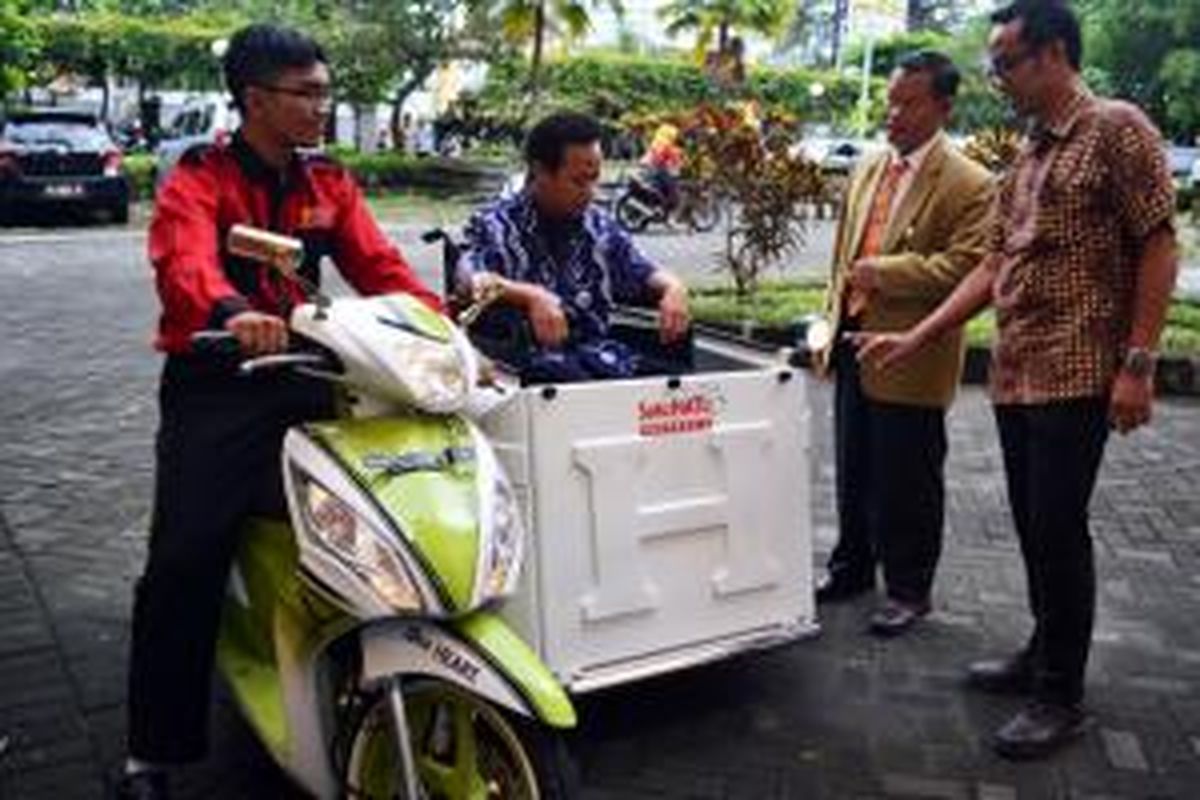 Honda Spacy khusus yang dimodifikasi untuk mahasiswa difabel di UIN Sunan Kalijaga.