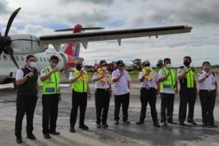 Maskapai penerbangan NAM Air sukses melakukan pendaratan atau approving flight di Bandara Ngloram, Kecamatan Cepu, Kabupaten Blora, Jawa Tengah, Rabu (30/12/2020). 