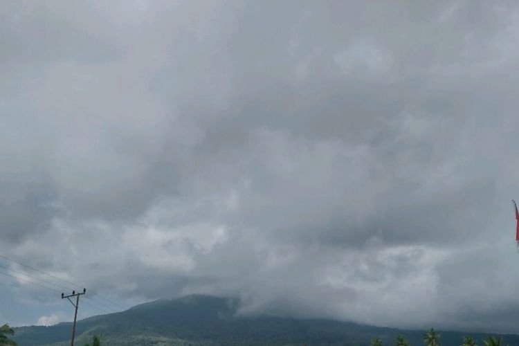 Visual Gunung Lewotobi Laki-laki pada Kamis (6/6/2024)