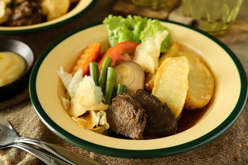 Selat Solo, Makanan Khas Solo: Sejarah dan Isi