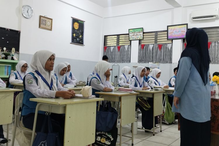 Cemas dan Waswas, Ancang-ancang Guru Honorer Medan Pindah ke Swasta