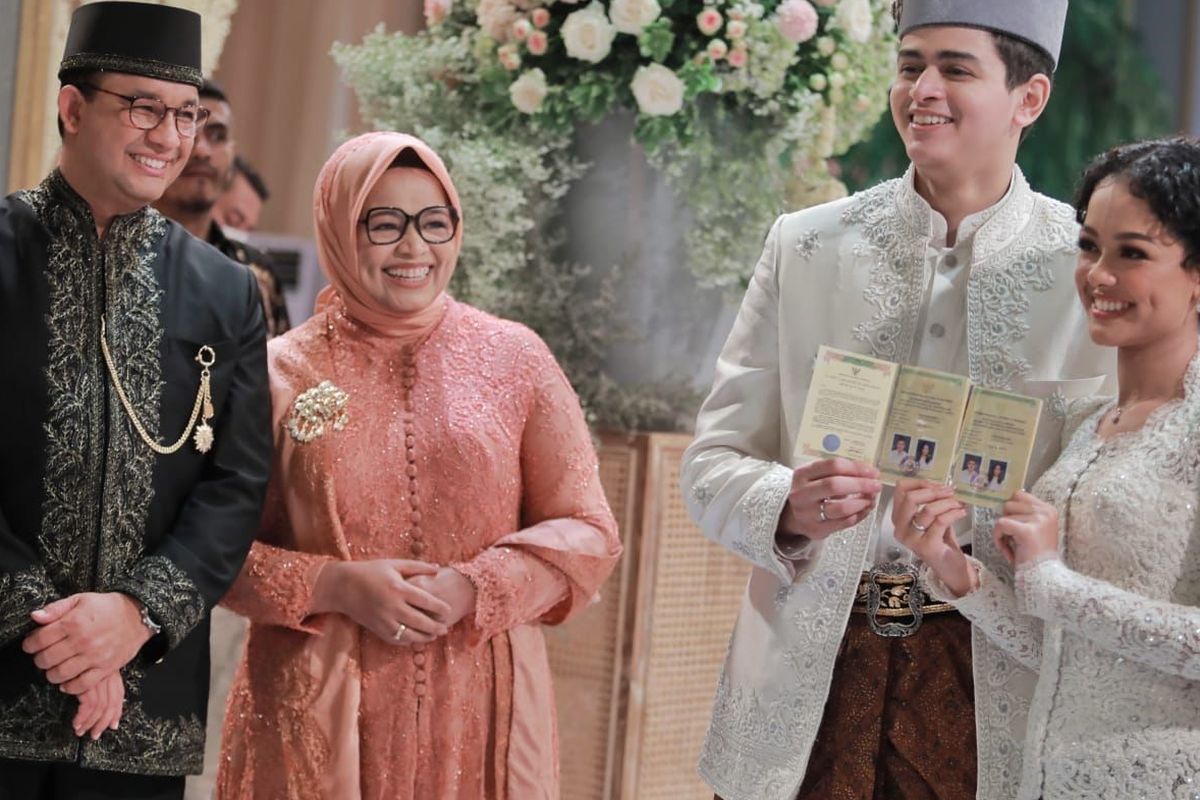 Putri Gubernur DKI Jakarta Anies Baswedan, Mutiara Baswedan menikah dengan Ali Saleh Alhuraebi di Putri Duyung Resort Ancol, Jumat (29/7/2022).