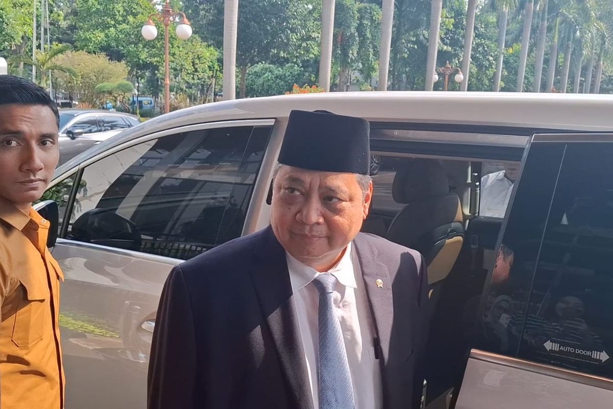  Menteri Koordinator Bidang Perekonomian Airlangga Hartarto saat ditemui di kantornya, Jakarta, Senin (8/9/2025).