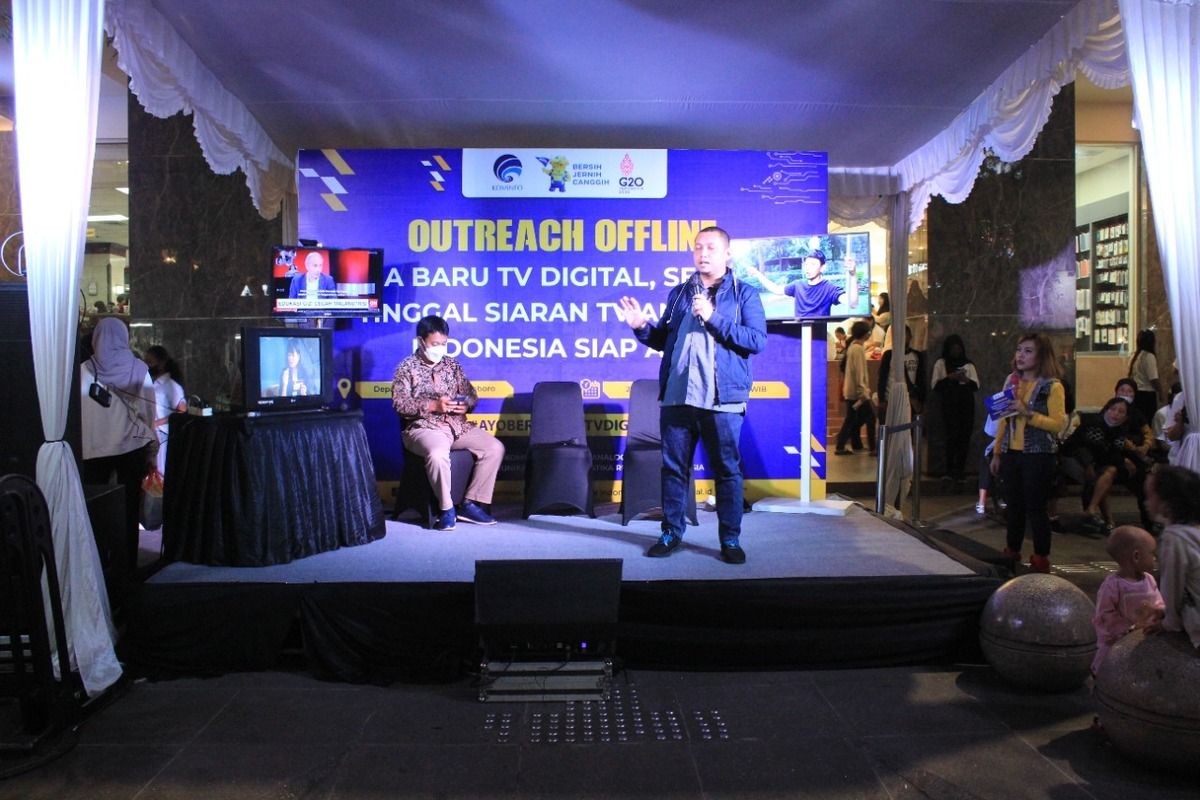 Sosialisasi siaran TV digital oleh Kominfo DIY pada hari Minggu (30/10/2022)