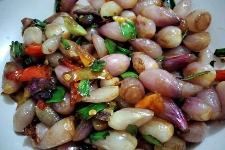 Resep Sambal Bawang Merah Utuh Sambal Yang Viral Di Tiktok