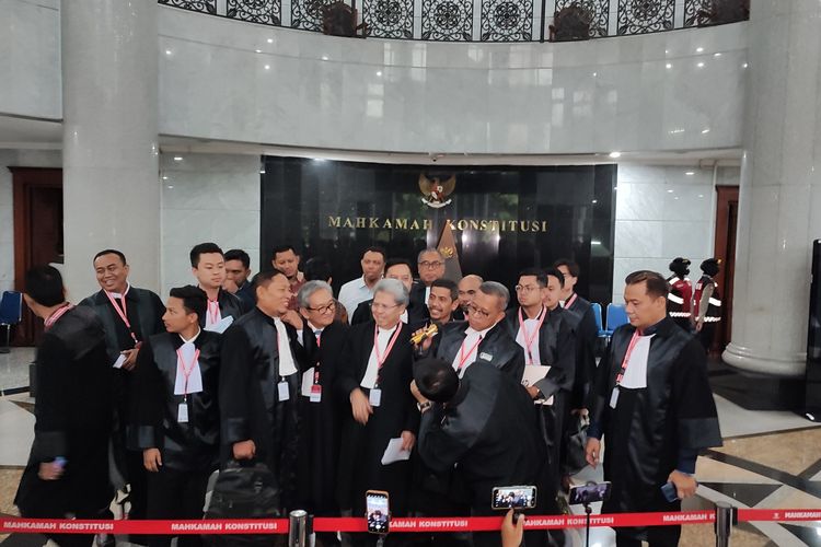 Pengacara Anies dan Ganjar Konpers Bareng Usai Sidang
