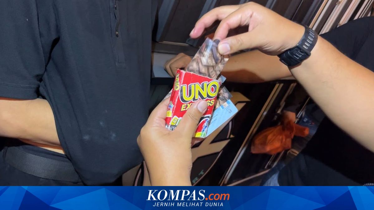 Helen's Night Mart Medan Disegel Usai Polisi Temukan Vape Narkoba