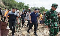 Bobby Nasution Pimpin Langsung Percepatan Evakuasi dan Pembukaan Jalur Darurat di Tapteng