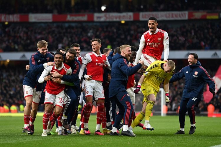 Para pemain Arsenal merayakan kemenangan dramatis atas Bournemouth pada lanjutan laga Liga Inggris di Stadion Emirates, London, pada 4 Maret 2023.