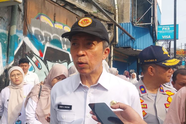 Pembeli Banyak dari Luar Kota, Dedie Rachim Pertimbangkan Bangun Pasar di Perbatasan Bogor