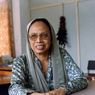 Siti Baroroh Baried, Profesor Perempuan Pertama di Indonesia