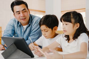 3 Cara Mengajari Anak Coding dengan Mudah untuk Mengasah Otak Sejak Dini