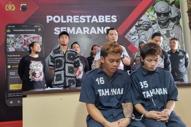 Tersangka curanmor menghadiri konferensi pers di Mapolrestabes Semarang, Jumat (24/2/2023).