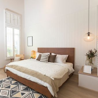 Ilustrasi kamar tidur minimalis untuk orang tua