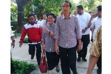 Jokowi-Iriana Kompak Berseragam Kotak-Kotak