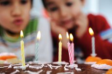 7 Cara Membuat Anak Merasa Istimewa di Hari Ulang Tahunnya