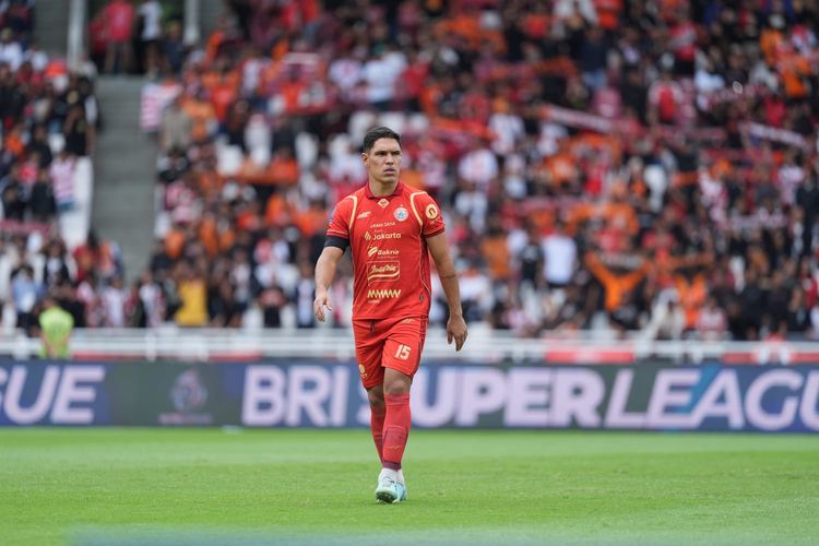 Persija Resmi Pinjamkan Van Basty Sousa ke Borneo FC 