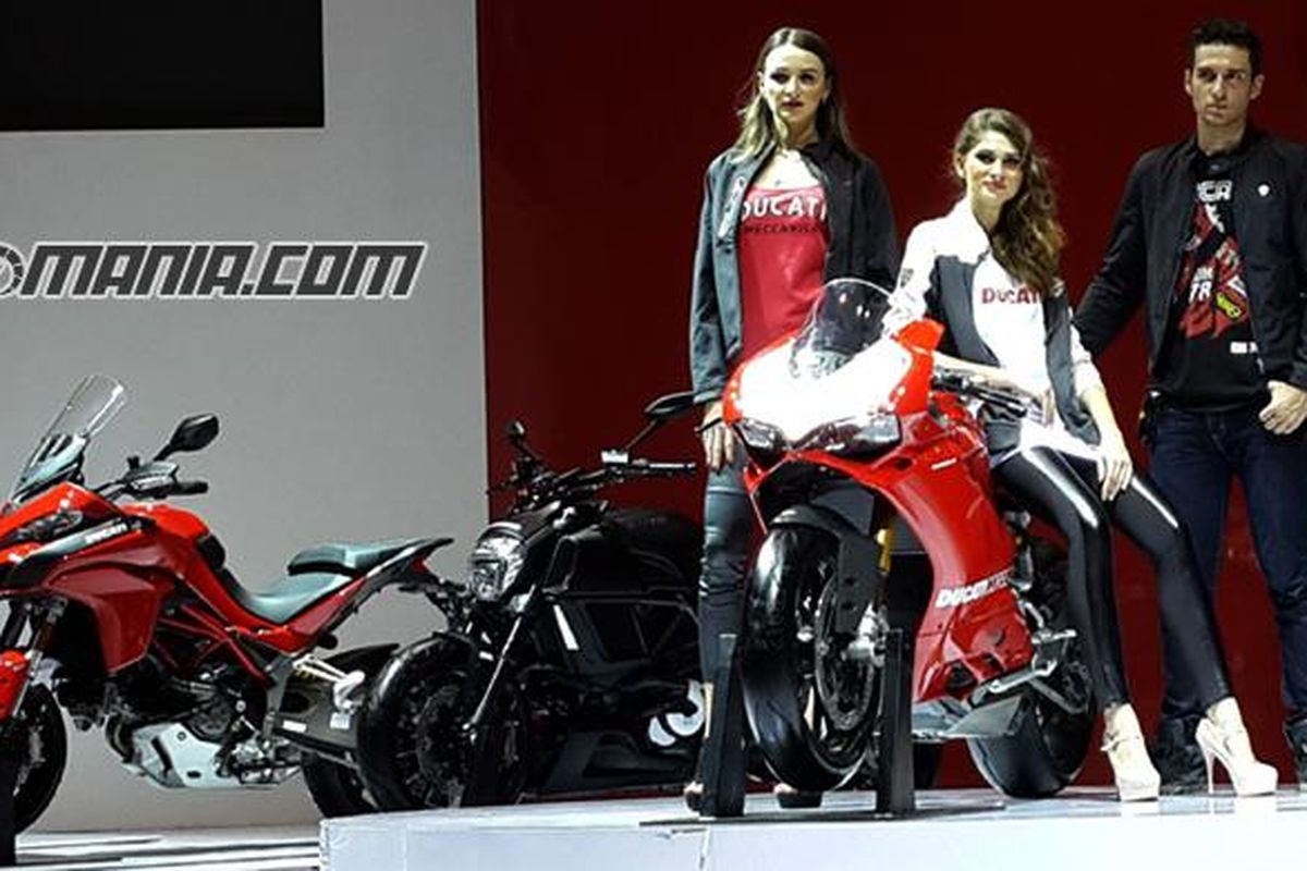 Deretan sepeda motor Ducati di IIMS 2016.