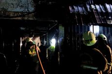 Tiga Kios di Jalan KS Tubun Terbakar, Pemadaman Terkendala 
