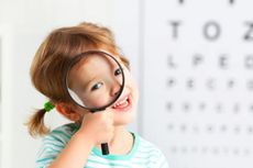 6 Tips Jaga Kesehatan Mata Anak, Orangtua Wajib Paham