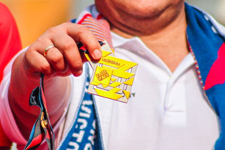 Medali Borobudur Marathon 2022 untuk kategori Elite Race.