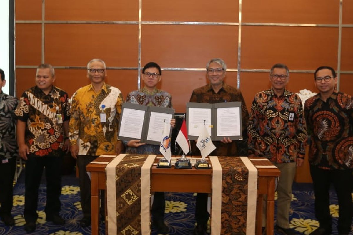 PT Perusahaan Gas Negara Tbk (PGN) dan PT  Trans Pacific Petrochemical Indotama (TPPI) resmi memulai kerja sama usai penandatanganan Pokok-Pokok Kerja Sama atau Heads of Agreement (HoA) antara Direktur Utama PGN Gigih Prakoso dan Presiden Direktur TPPI Yulian Dekri di Kantor Pusat PGN, Jumat, (09/08/2019).