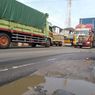 Jalur Daendels Gresik Macet Parah Imbas Jembatan Ambles di Lamongan