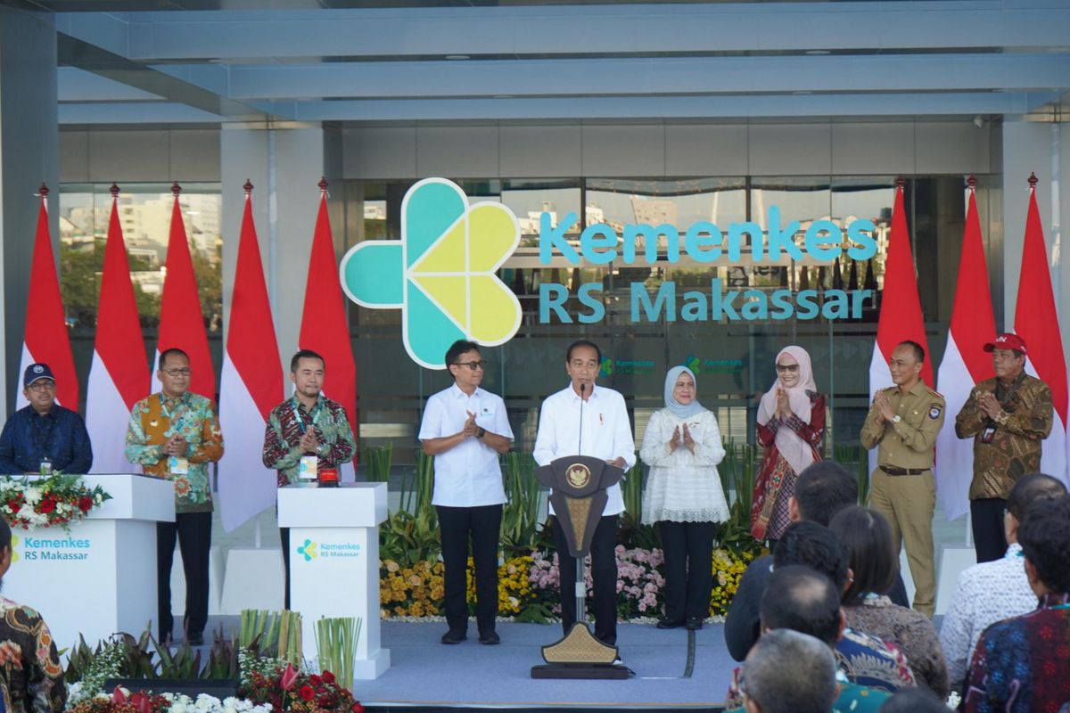 PT Adhi Karya (Persero) Tbk (ADHI) bersama Presiden Joko Widodo (Jokowi) meresmikan fasilitas kesehatan yang menjadi rumah sakit (RS) terbesar di Makassar.

