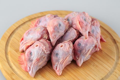 2 Cara Masak Kepala Ayam Empuk Tanpa Presto, Ungkep Dulu