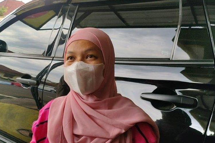Ika (33), warga Desa Karangsambung, Kecamatan Kadipaten, Kabupaten Majalengka yang menjadi korban perdagangan orang untuk bekerja di Malaysia 