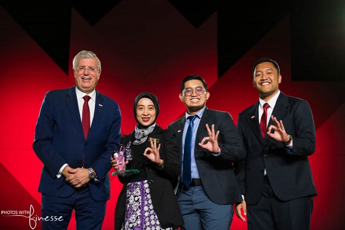 Kilang Pertamina Plaju mendapat penghargaan Social Responsibility dalam ajang World Petroleum Council (WPC) Excellence Awards 2023.