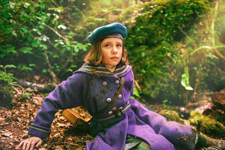 Dixie Egerickx dalam film The Secret Garden