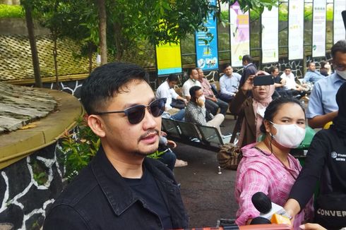 Dituding Garasi Rumah Ada 4 Usai Mark Up Honor Dewi Perssik, Angga Wijaya: Survei Dulu ke Sana