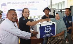 Bantu Korban Bencana di Sumbar, Kementerian KP Kirim Bantuan Produk Perikanan