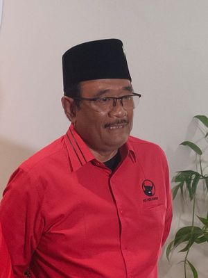 Ketua DPP Bidang Ideologi dan Kaderisasi PDI-P Djarot Saiful Hidayat di Sekolah Partai, Lenteng Agung, Jakarta, Rabu (14/12/2022).