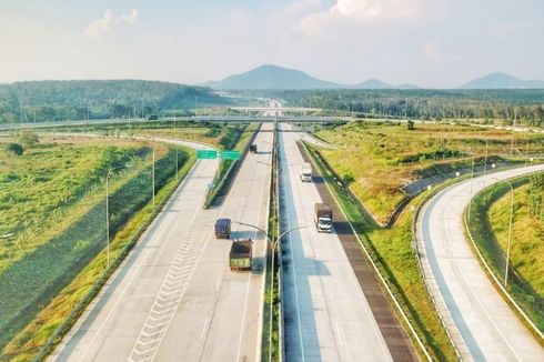 Kesaksian Sopir Logistik Lintasi Tol Trans-Sumatera