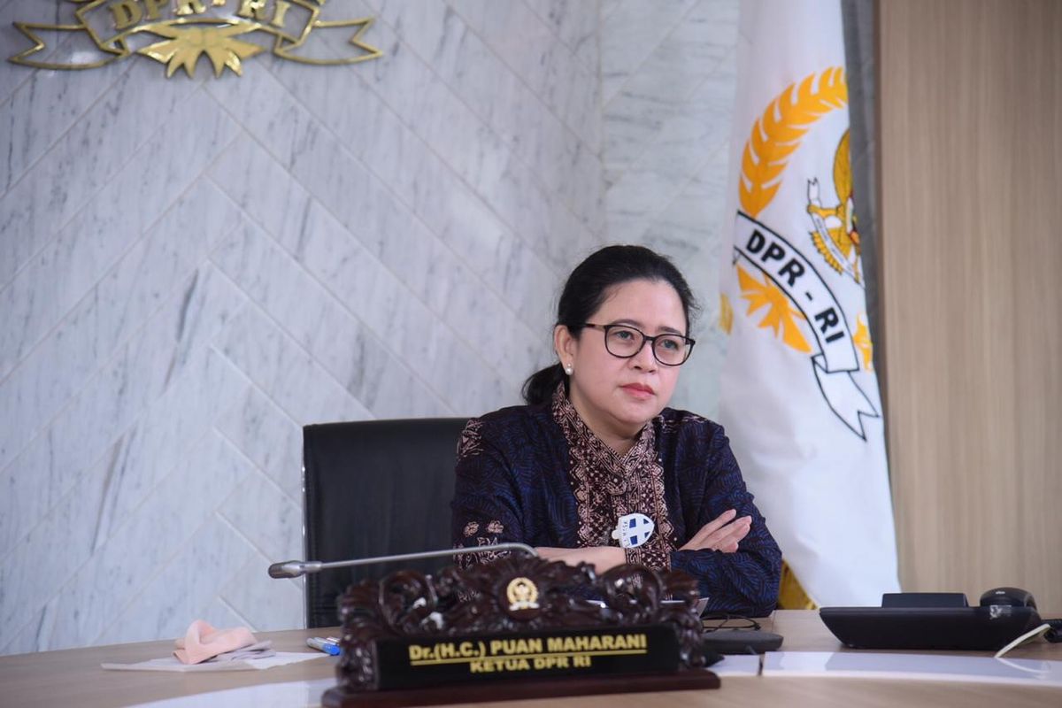 Ketua DPR Puan Maharani saat courtesy call bersama Ketua Parlemen Turki, Mustafa Sentop, melalui sambungan telepon, Selasa (4/8/2020).