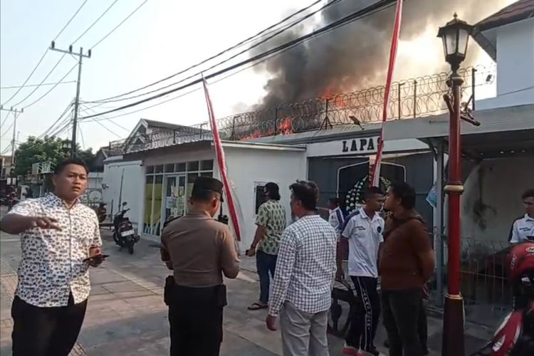 Lapas Ngawi Terbakar, Api Diduga Berasal dari Pembakaran Sampah