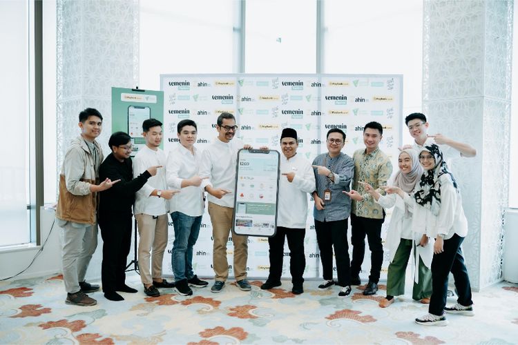 Unit Usaha Syariah (UUS) PT Maybank Indonesia Tbk. dan Komunitas Temenin, gandeng Dompet Dhuafa hadirkan kolaborasi kebaikan di Bulan Ramadan, Sabtu (30/3/2024)