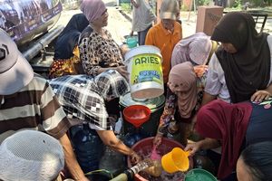 Dilanda Kekeringan, Warga Lebak: Kalau Lagi Begini Air Sangat Berharga Seperti Emas