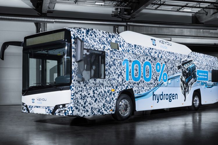 Prototipe bus Keyou dan Voith berbahan bakar hidrogen dan mild hybrid 