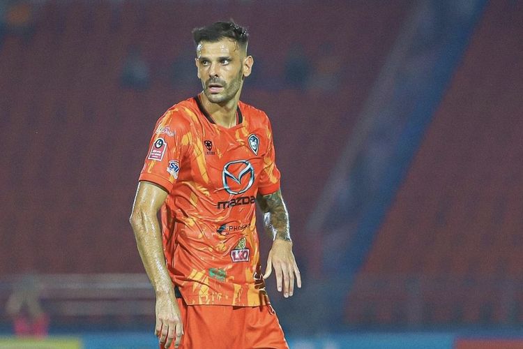 Tyronne del Pino pemain asing baru Persib Bandung berkebangsaan Spanyol yang akan berlaga di Liga 1 2023-2024.