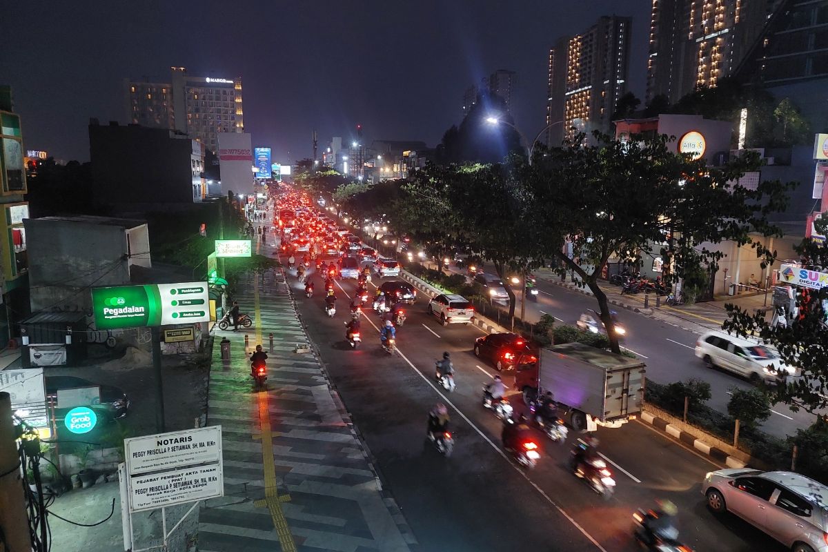 Kondisi Jalan Margonda Raya, Depok, Jawa Barat, pada Rabu (2/8/2023).