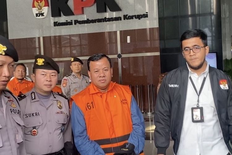 Bupati Kuansing Minta Land Cruiser ke Anak Buah, Syarat Ikut Seleksi Calon Sekda