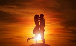 Warganet Debat soal Boleh-Tidak Ciuman di Ruang Publik, Ini Tanggapan Sosiolog dan Pakar Hukum